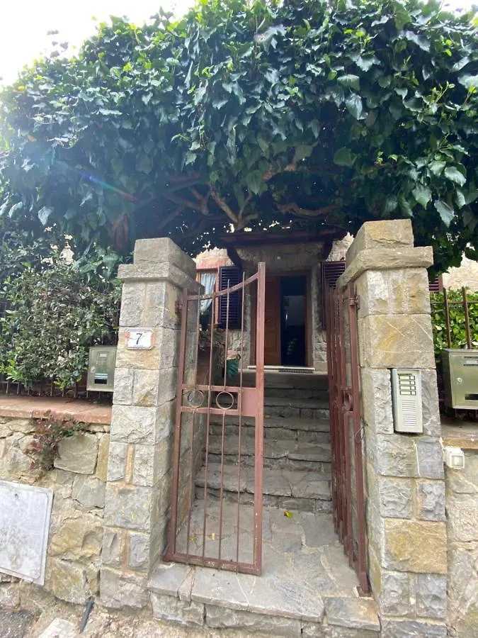 Guest house Casa Degli Eroi Hotel Gaiole in Chianti Italy